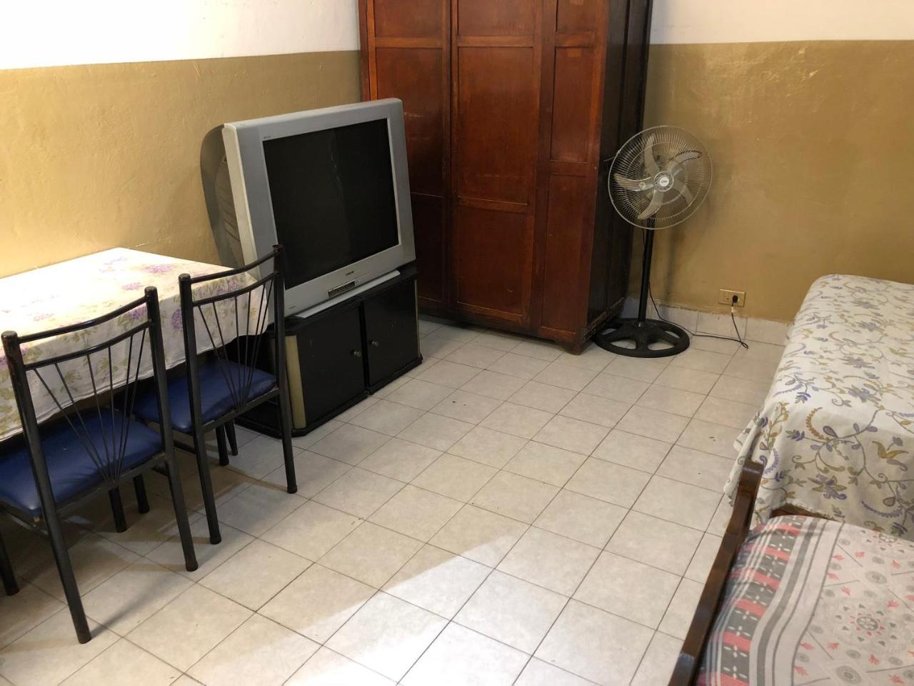 בואנוס איירס Hotel Provincial Del Once מראה חיצוני תמונה