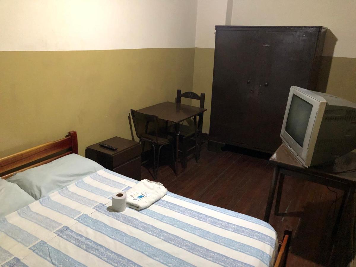 בואנוס איירס Hotel Provincial Del Once מראה חיצוני תמונה